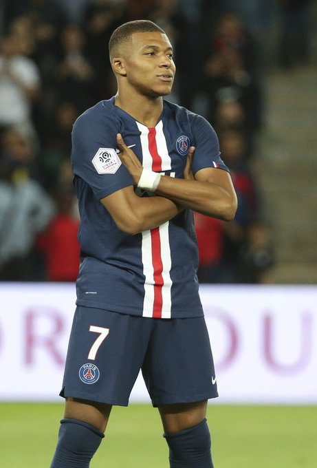 陈婉婷：24年没报名参加女足主帅竞选；被停赛因对集训有看法