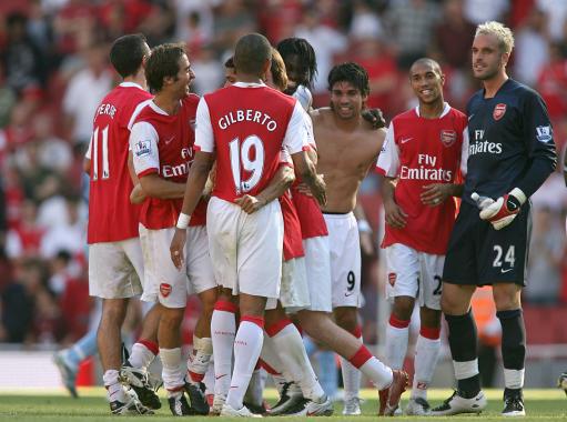 津门虎战申花球票明日12点开售：主队区80-380元，客队区160元