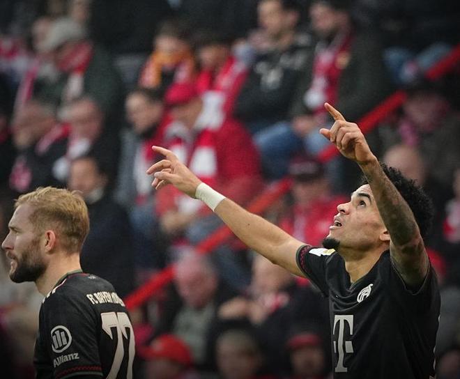 奥巴梅扬：当年我从巴萨去切尔西是一个巨大的错误