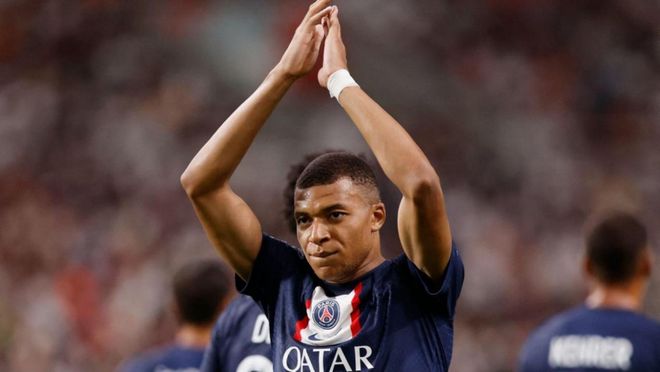 今晚20点15，海港vs柔佛，三大王牌或缺席，输球出局