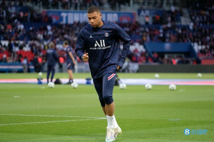 19投硬砸40分！广东迎来“加强版杜润旺”，这可是杜锋的锋线答案