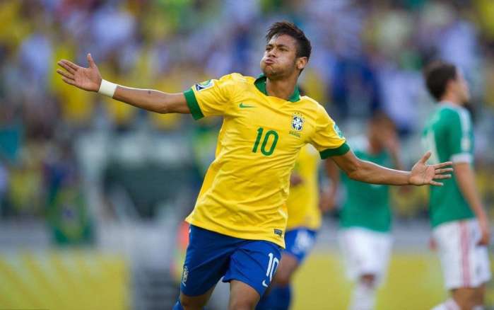 半场战报：阿联酋1-1伊拉克，卢安齐尼奥，阿里-哈马迪破门