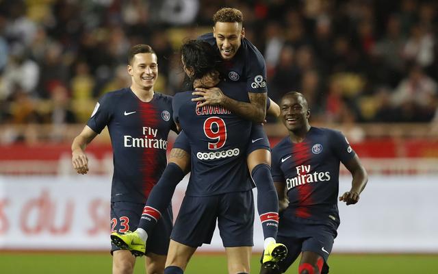 记者：蒋光太、莱昂纳多等人因伤缺阵，首发阵容多人带伤坚持